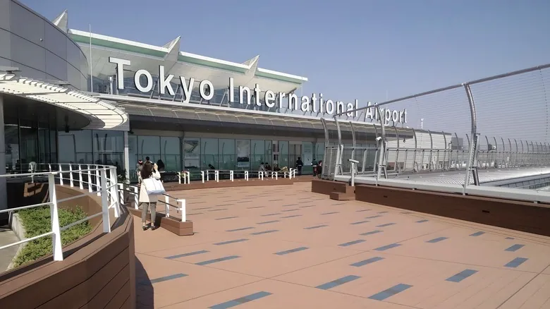 Aeropuerto de Haneda: El Secreto de la Limpieza Impecable y la Eficiencia Japonesa