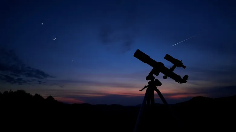 Astronomía y Astrología: Dos Caminos Distintos Hacia las Estrellas