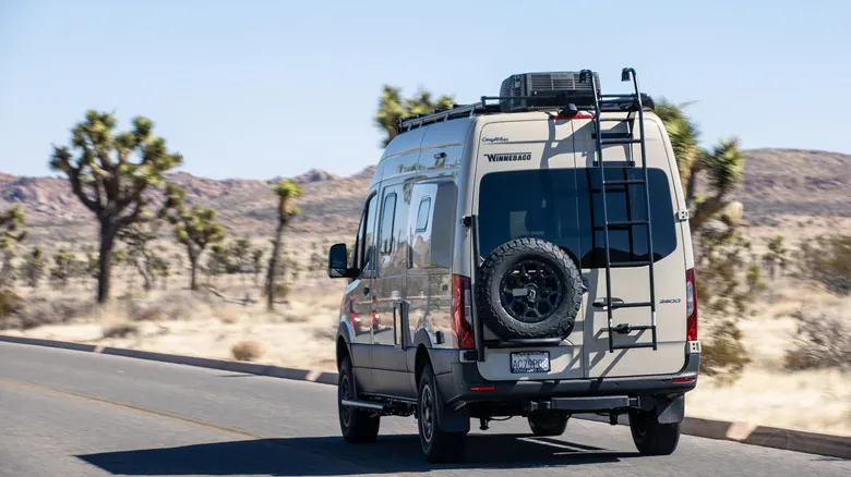 Campamentos Van Life: Creando Comunidad y Conexión para Nómadas en Ruta