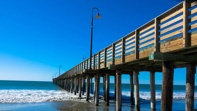 Cayucos: La Joya Oculta de la Costa Central de California y Su Encanto Costero