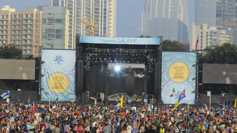 Coachella vs. Austin City Limits: Una Guía Detallada de los Festivales Musicales Más Icónicos de EE. UU.