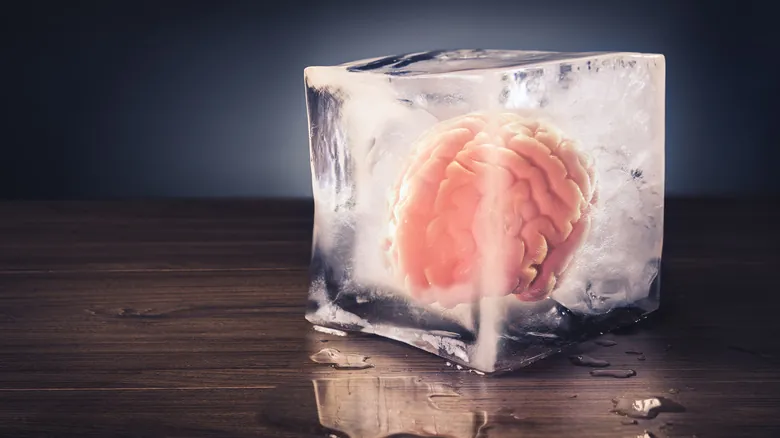 Congelamiento Cerebral: Causas, Prevención y Cómo Detenerlo al Instante