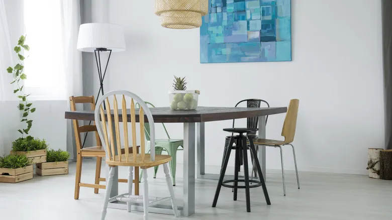 Crea Tu Mesa de Comedor DIY con Paletas de Madera: Guía Definitiva y Sostenible