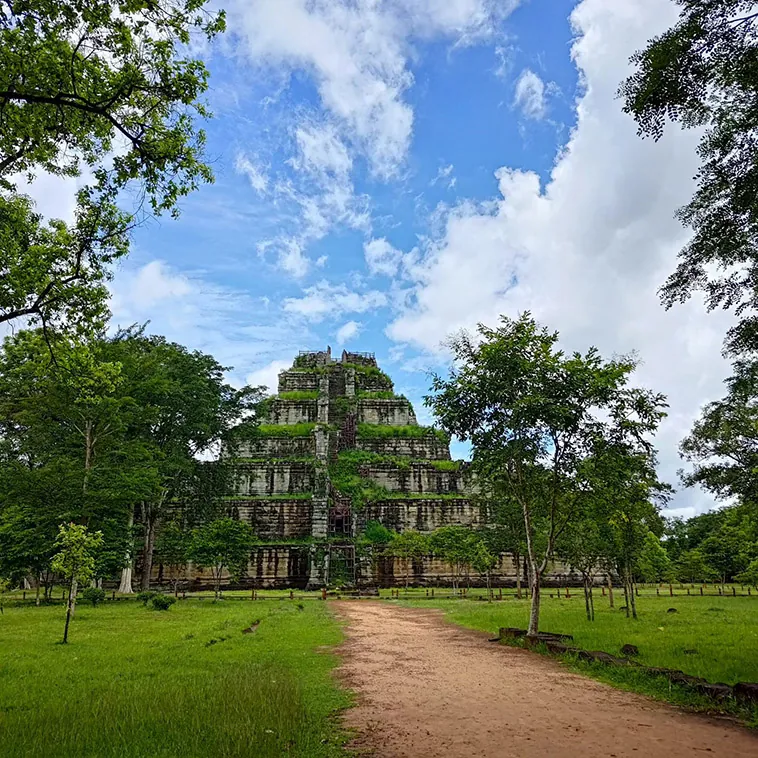 Descubre Camboya: Un Viaje Inolvidable al Corazón del Reino de la Maravilla