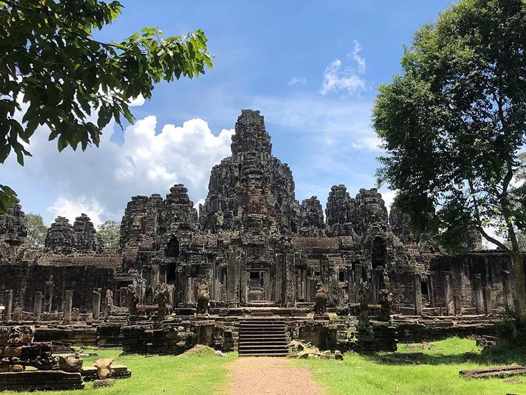 Descubre Camboya: Un Viaje Inolvidable al Corazón del Reino de la Maravilla
