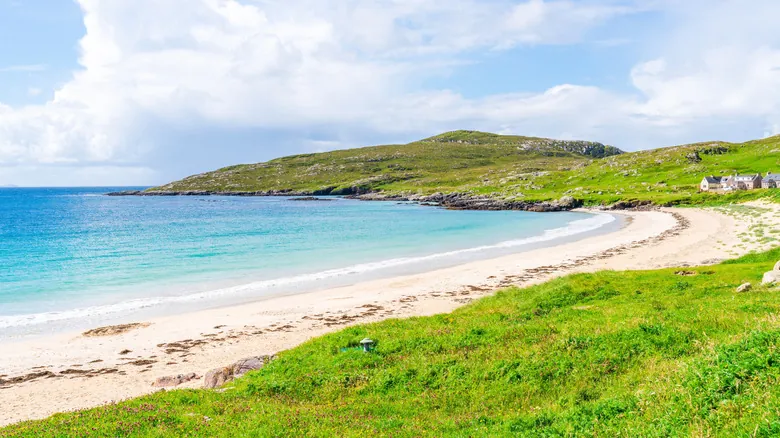 Descubre Traigh Mheilein: La Joya Tropical Secreta de la Isla de Harris, Escocia
