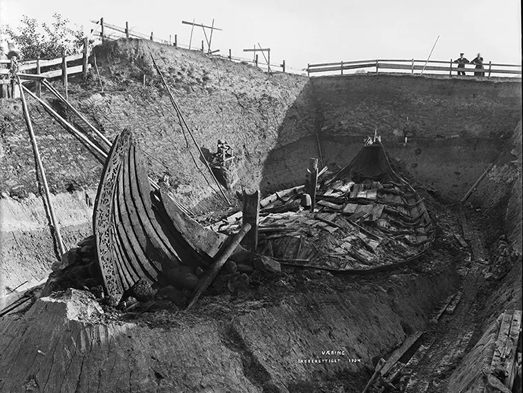Descubrimiento del Barco de Oseberg: Un Tesoro Vikingo Inigualable en Noruega