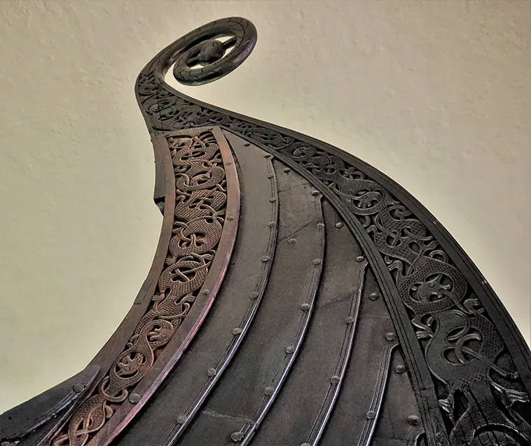 Descubrimiento del Barco de Oseberg: Un Tesoro Vikingo Inigualable en Noruega
