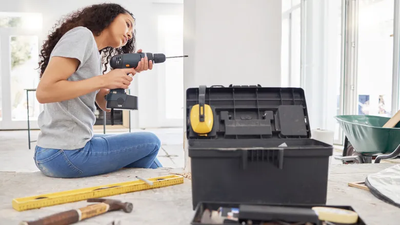 Desentrañando Proyectos DIY Virales: Guía para Evaluarlos y Evitar Fracasos