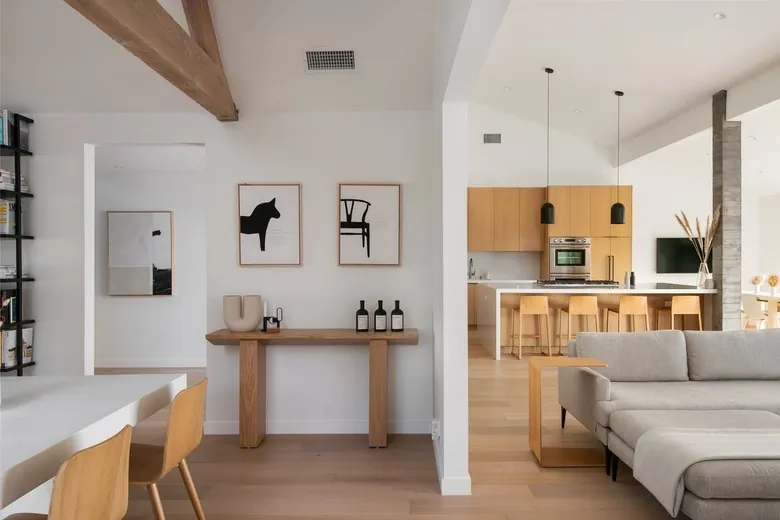 Diseño Escandinavo en Malibú: La Transformación de una Residencia Costera