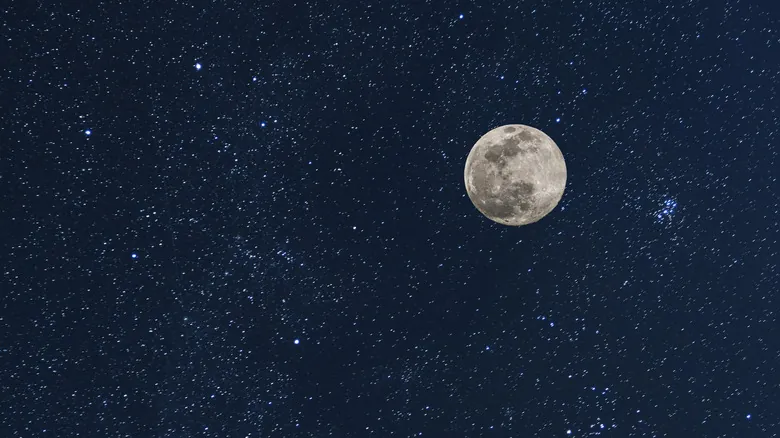 El Fascinante Tamaño de las Lunas: Explorando Límites y Curiosidades Cósmicas