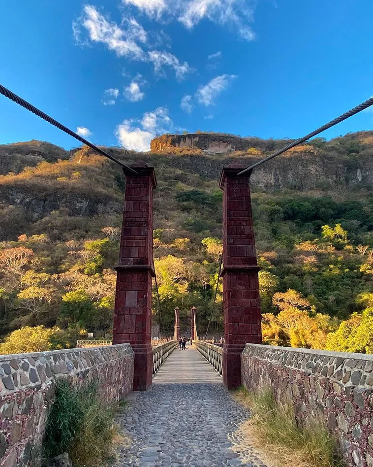 El Mirador: La Antigua Ciudad Maya que Redefine la Historia Preclásica de Mesoamérica