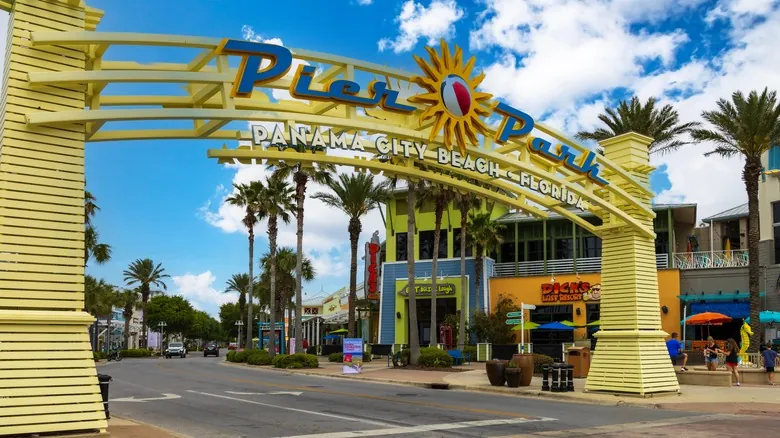 El Panhandle de Florida: Un Paraíso Escondido de Playas, Naturaleza y Aventura
