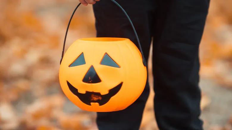 El Significado Oculto de los Colores de Calabazas en Halloween: Una Guía para la Inclusión