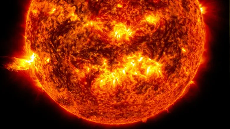 El Sol y Sus Ciclos: Desvelando el Impacto en la Tierra y la 'Zona de Batalla' Solar