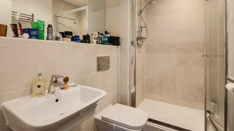 Errores Comunes en el Diseño de Baños que Disminuyen el Valor de Reventa de tu Casa