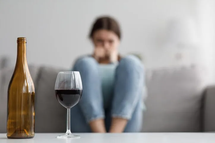 Esperanza en el Tratamiento del Alcoholismo: Un Nuevo Enfoque con Espironolactona
