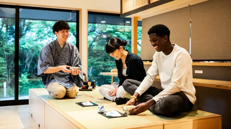 Etiqueta en Japón: Qué Usar (y Qué No) para una Visita Respetuosa