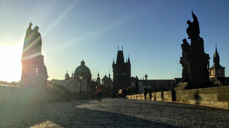 Europa sin Multitudes: Cómo Disfrutar de un Viaje Tranquilo y Auténtico