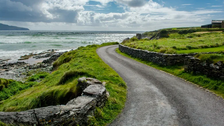 Evita Errores Comunes: Guía Esencial para Viajar por Irlanda y Maximizar tu Experiencia