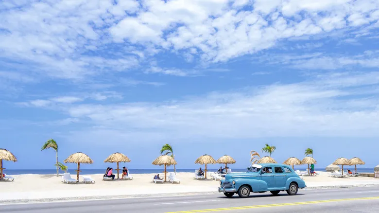 Explora el Encanto Cubano en Key West: Tu Guía Completa de Havana Cabana