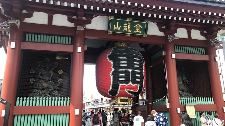 Explora Tokio: Una Guía Imprescindible por la Megaciudad Más Grande del Mundo