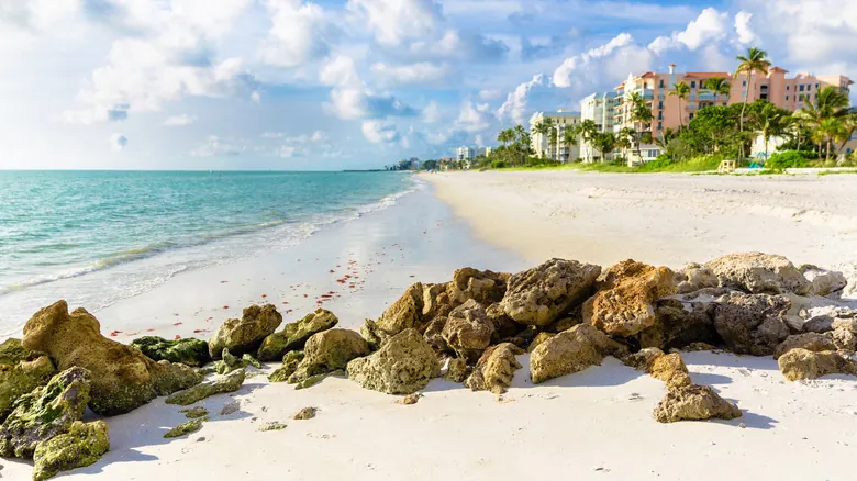 Florida: La Ley Histórica que Restaura el Acceso Público a Sus Playas