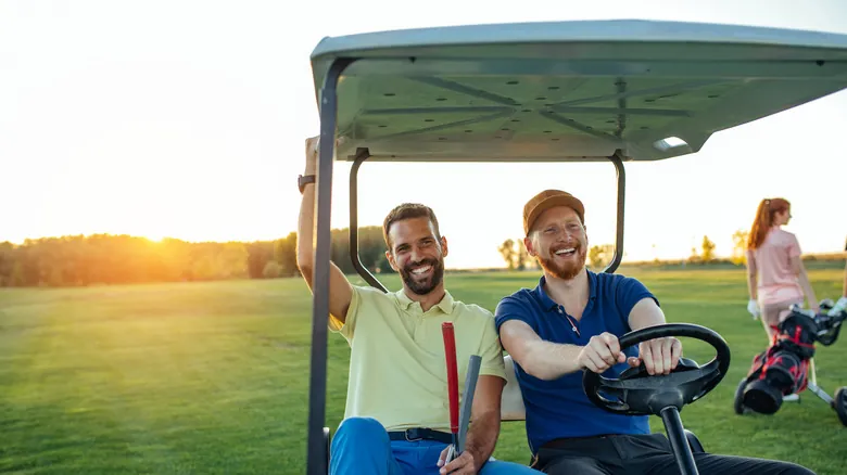 Golf Nocturno en Arizona: La Solución Innovadora para Jugar Bajo las Estrellas