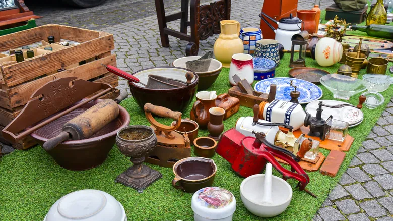 Guía Definitiva: Cómo Identificar y Adquirir Porcelana de Valor en Ventas de Patrimonio
