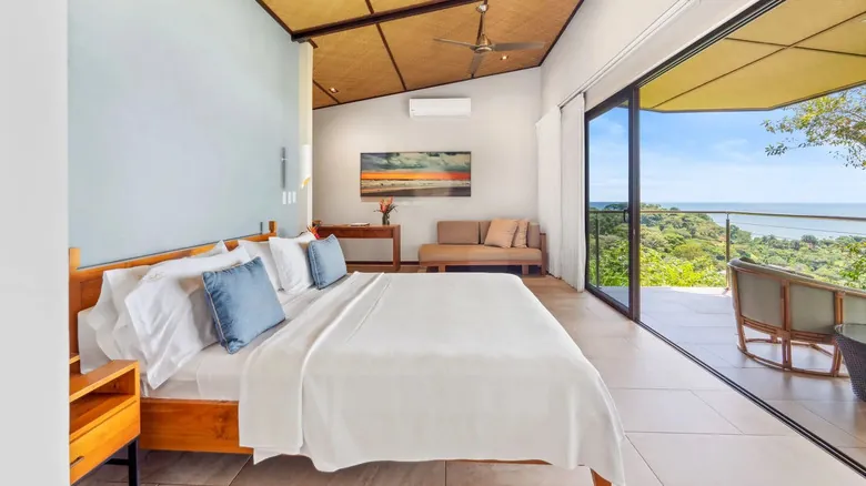 Hotel Three Sixty y Swarovski: Lujo Sostenible en el Corazón Silvestre de Costa Rica