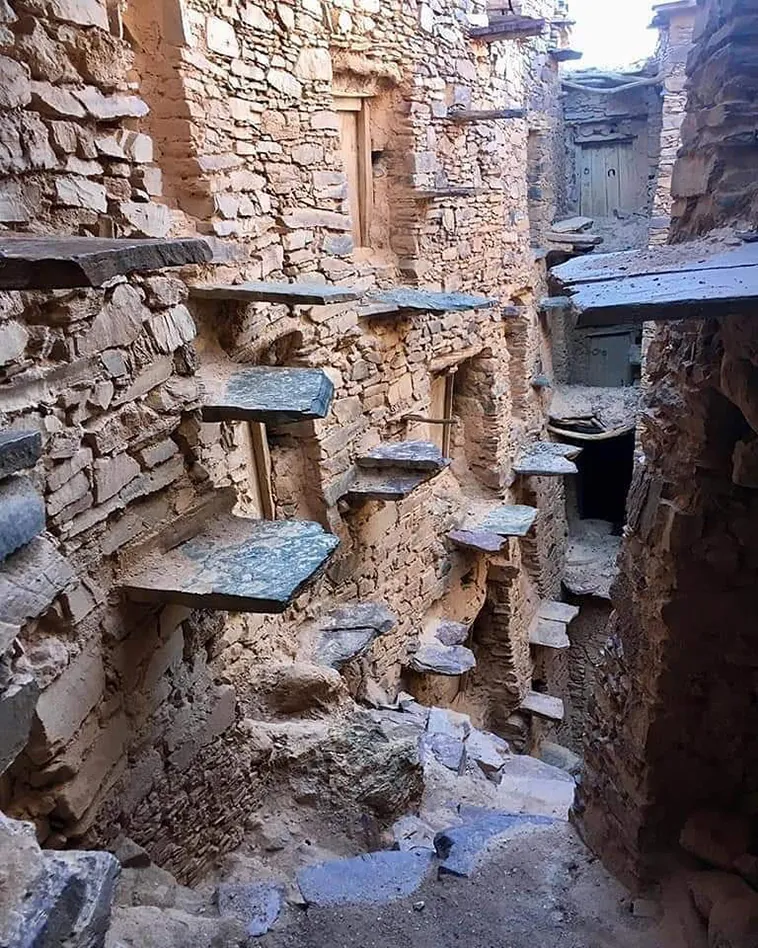 Igudar: Los Graneros de Marruecos, el Banco Más Antiguo del Mundo y Su Legado Amazigh