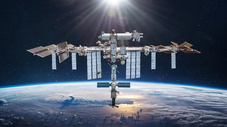 La Gestión de Residuos Espaciales: Innovación y Retos en la Estación Espacial Internacional