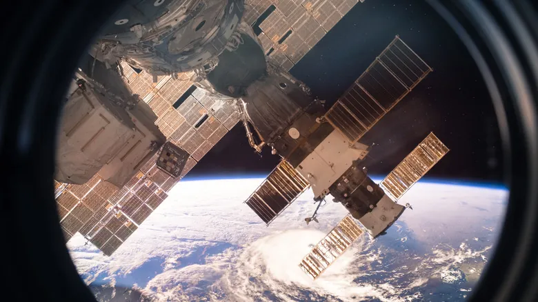 La Gestión de Residuos Espaciales: Innovación y Retos en la Estación Espacial Internacional