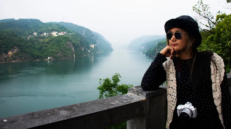 La Montaña del Cachorro: Una Maravilla Natural Escondida en el Corazón del Río Yangtze en China