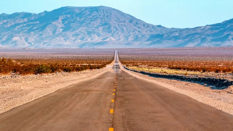 La Ruta 395 de California: Descubre Paisajes Mágicos y Aventuras Inolvidables