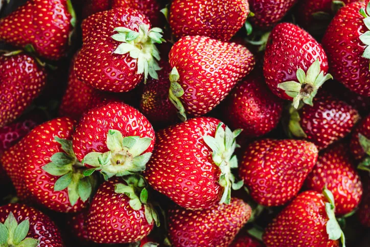 La Sorprendente Verdad de las Fresas: ¿Son Frutas?