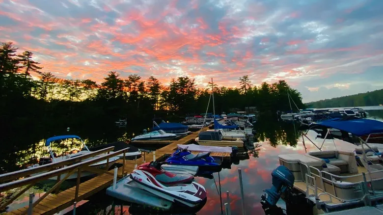 Lago Thompson en Maine: Guía Definitiva para una Aventura Natural Inolvidable