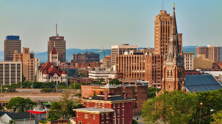 Las Ciudades Más Seguras de Estados Unidos ante Desastres Naturales: Guía para un Hogar Tranquilo y Resiliente