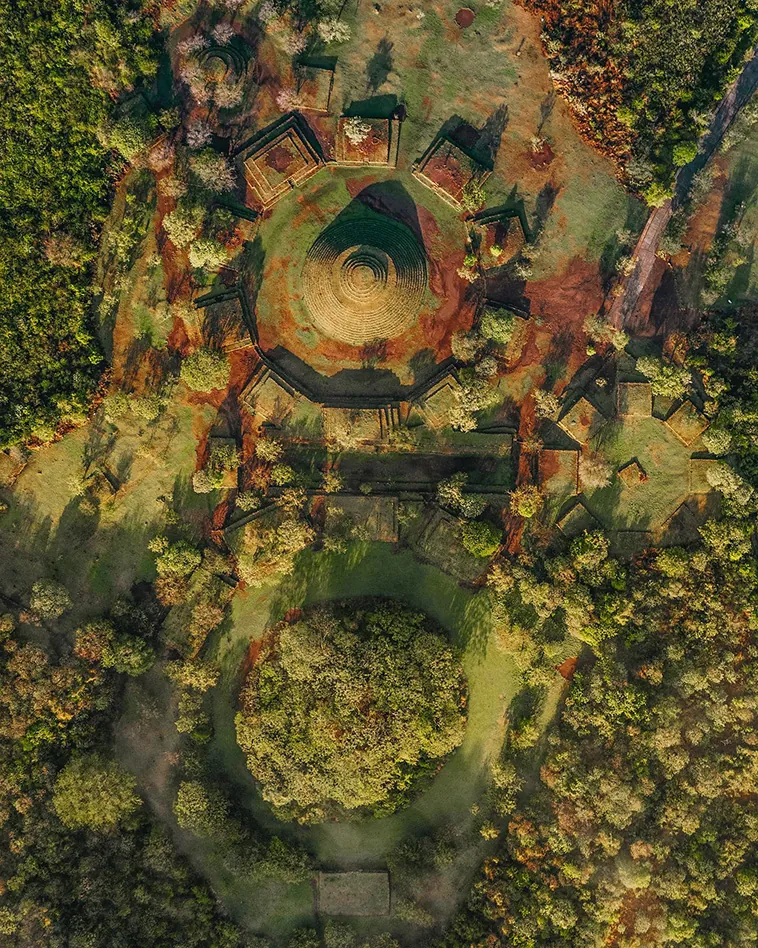 Las Guachimontones: El Fascinante Legado Circular de la Civilización Teuchitlán en Jalisco