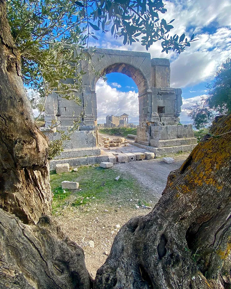 Las Imponentes Ruinas Romanas de Túnez: Un Viaje Inolvidable al Pasado