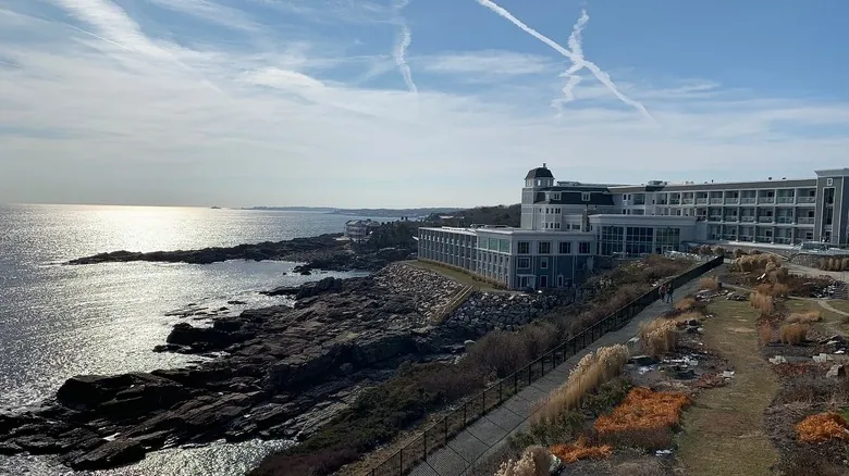 Los Mejores Hoteles en Acantilados del Mundo: Un Retiro de Lujo con Vistas Inigualables