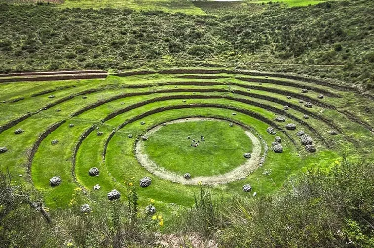 Moray: El Fascinante Laboratorio Agrícola Inca en los Andes Peruanos