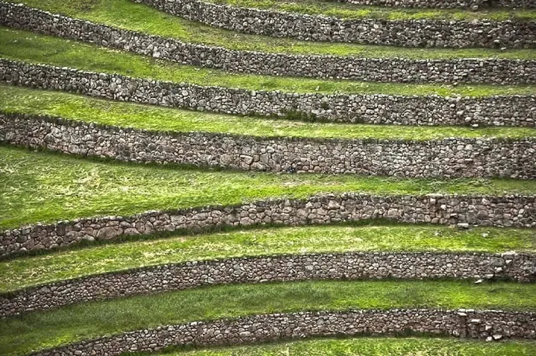 Moray: El Fascinante Laboratorio Agrícola Inca en los Andes Peruanos