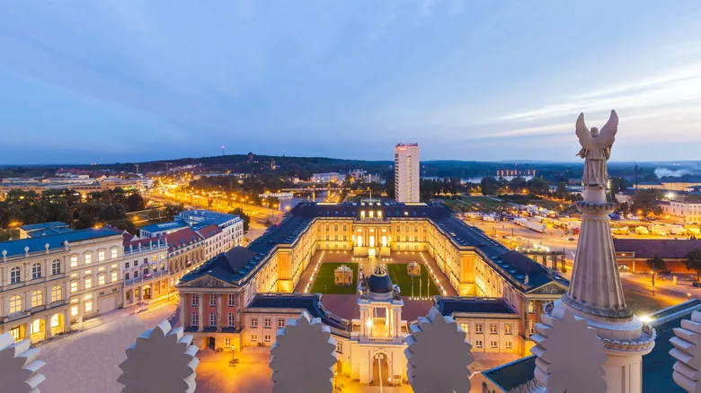Potsdam: Un Viaje Inolvidable al Corazón de la Historia y Opulencia Prusiana