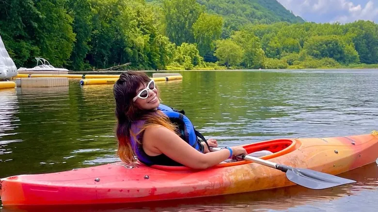 Redescubre la Magia del Verano: Campamentos para Adultos que Revitalizan el Espíritu