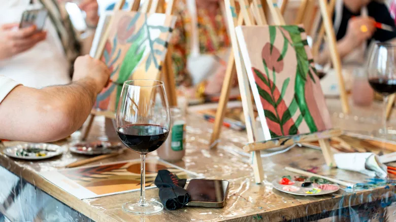 Redescubre la Magia del Verano: Campamentos para Adultos que Revitalizan el Espíritu