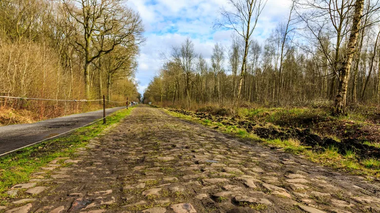 Senderismo en Francia: Las Rutas Naturales Más Asombrosas y Menos Conocidas