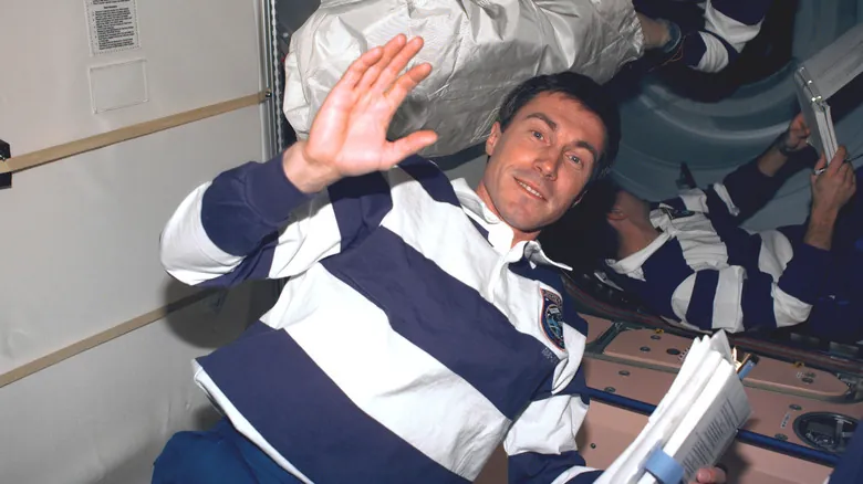 Serguéi Krikalev: El Último Ciudadano Soviético Varado en el Espacio