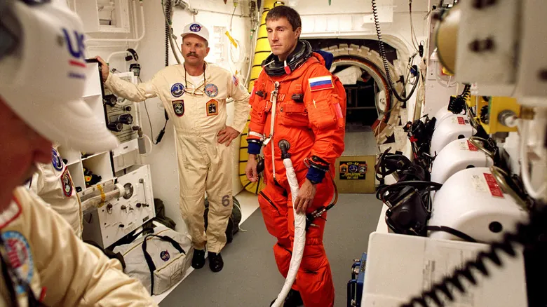 Serguéi Krikalev: El Último Ciudadano Soviético Varado en el Espacio