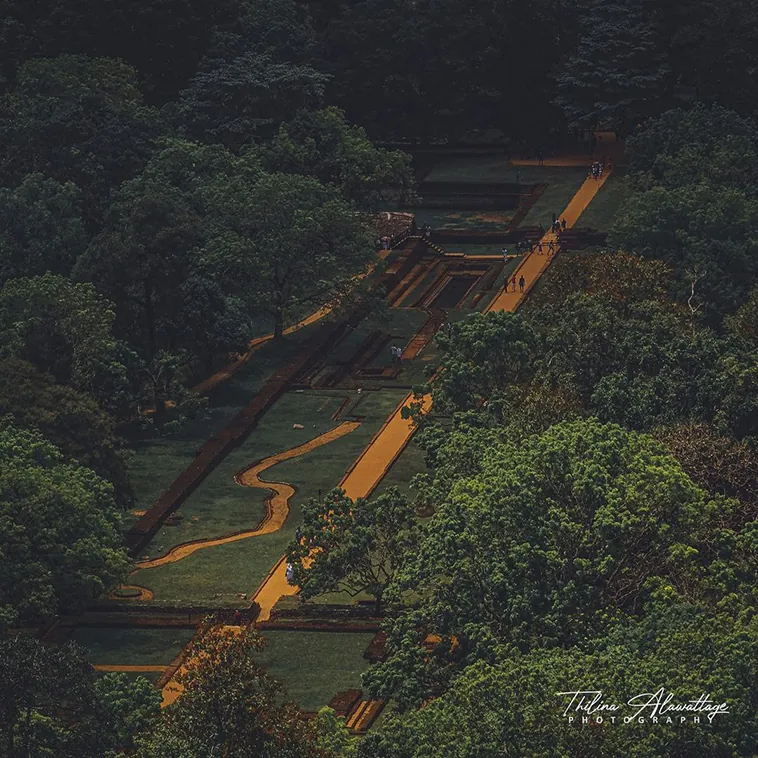 Sigiriya: Descubre la Majestuosa Fortaleza de Roca y su Historia Milenaria en Sri Lanka
